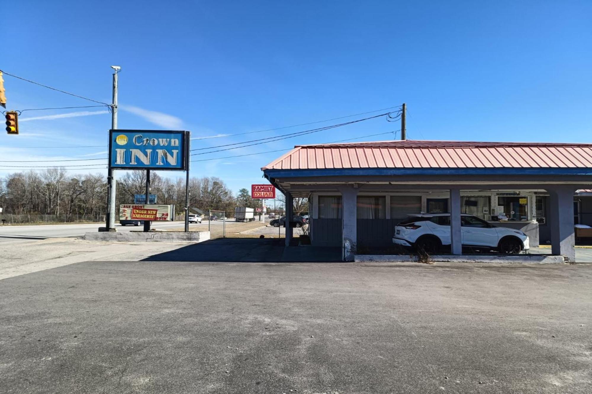 Crown Inn By Oyo Orangeburg Hwy 301 Exterior photo